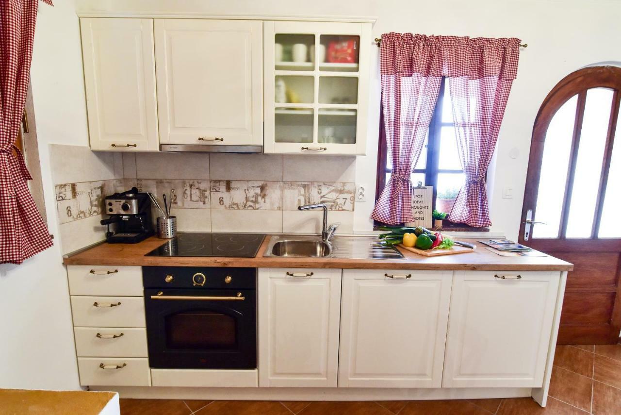 Apartman Mare Zara Esterno foto