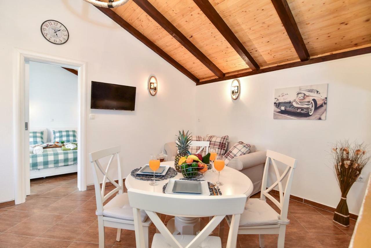 Apartman Mare Zara Esterno foto