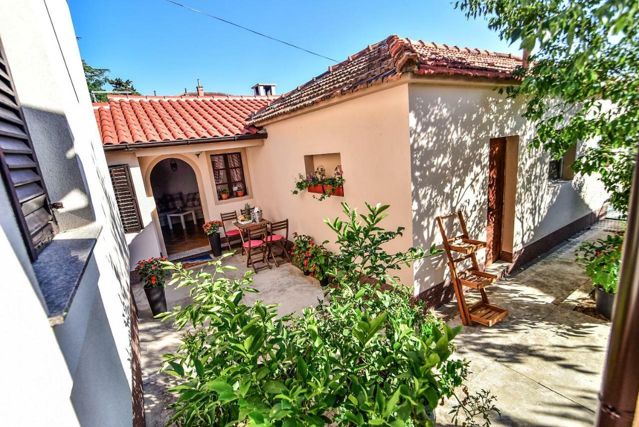 Apartman Mare Zara Esterno foto