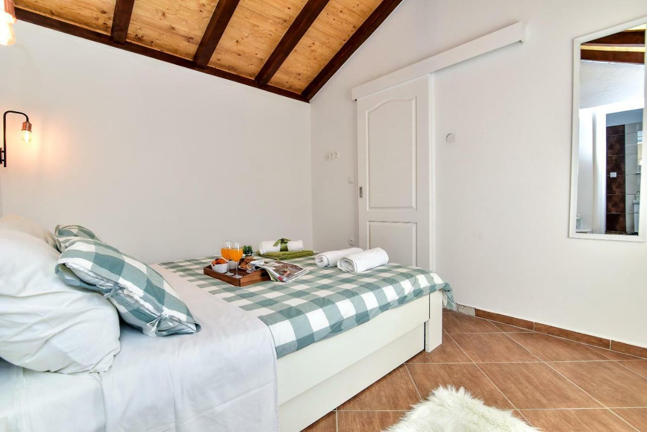 Apartman Mare Zara Esterno foto